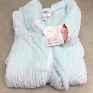 Oscar de La Renta ladies robe